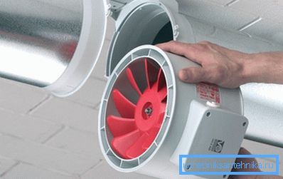 Ventilateur - la principale source de traction dans la ventilation forcée Ventilateur - la principale source de traction dans la ventilation forcée