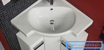 Extérieurement, il est difficile de distinguer les produits en porcelaine des objets en terre cuite, mais lorsqu'ils sont utilisés, tout se met immédiatement en place. Extérieurement, il est difficile de distinguer les produits en porcelaine des objets en terre cuite, mais lorsqu'ils sont utilisés, tout se met immédiatement en place.