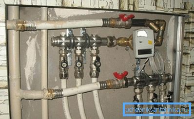 Un compteur individuel intra-articulaire consomme de la chaleur. Un compteur individuel intra-articulaire consomme de la chaleur.