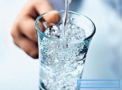 L'eau sans purification est dangereuse pour la santé.