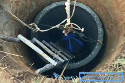 Eau dans le puits Eau dans le puits