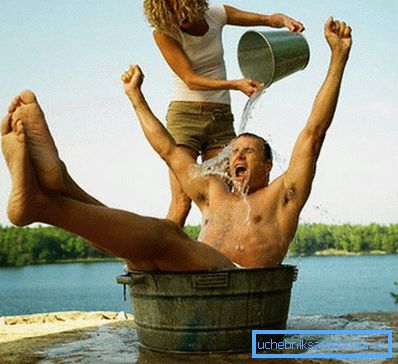 L'approvisionnement en eau dans le pays dans le folk L'approvisionnement en eau dans le pays dans le folk