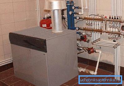 Toutes les surfaces autour de l'instrument doivent être doublées de matériaux non-brûlants. Toutes les surfaces autour de l'instrument doivent être doublées de matériaux non-brûlants.