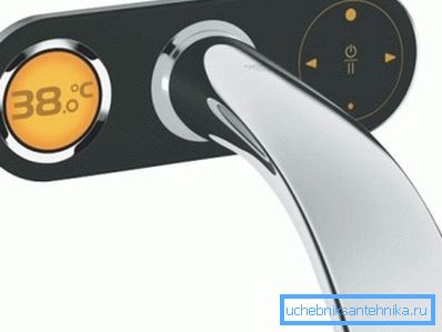 Modèle intégré avec écran LCD Modèle intégré avec écran LCD