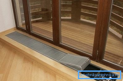 Modèle intégré dans la niche de plancher Modèle intégré dans la niche de plancher