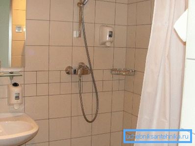 Douche murale