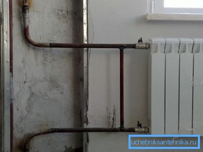Le remplacement du radiateur est en acier noir lors du soudage. Le remplacement du radiateur est en acier noir lors du soudage.